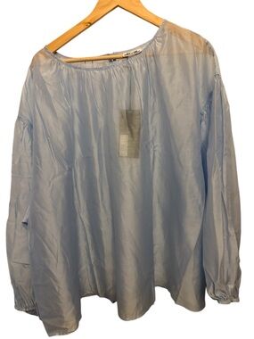 Light Blue Women's Long-Sleeve Peasant Top